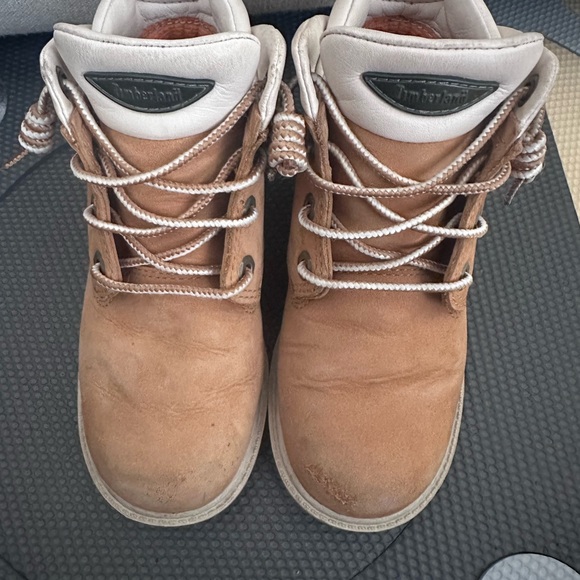 Kids Timberland Brown  Boots - Picture 2 of 9